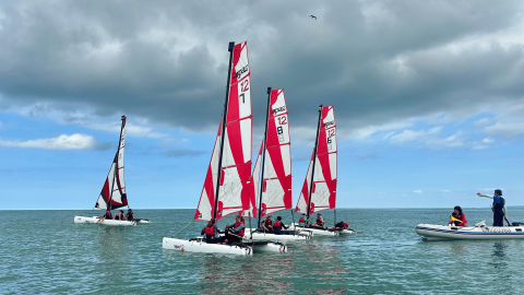 Stage catamaran famille (10-70ans) 